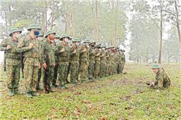 Thực hiện tốt nhiệm vụ quân sự, quốc phòng,  bảo đảm phòng, chống dịch hiệu quả